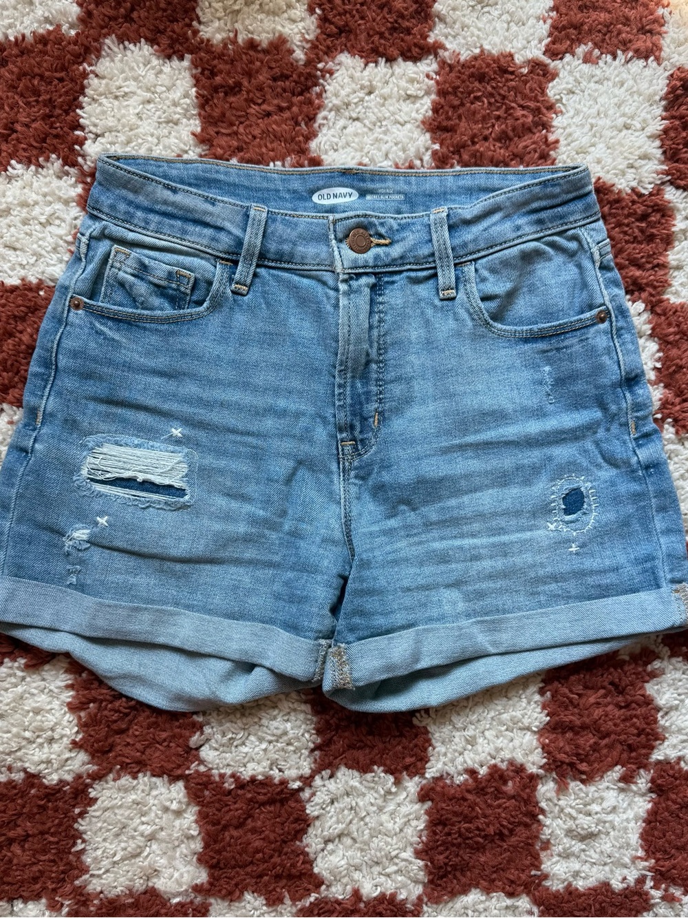 Old Navy Women's Distressed Denim Shorts